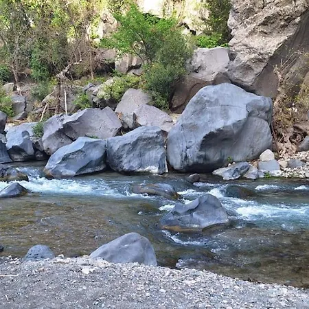 Boccadifuoco Sul Fiume Alcantara Motta Camastra